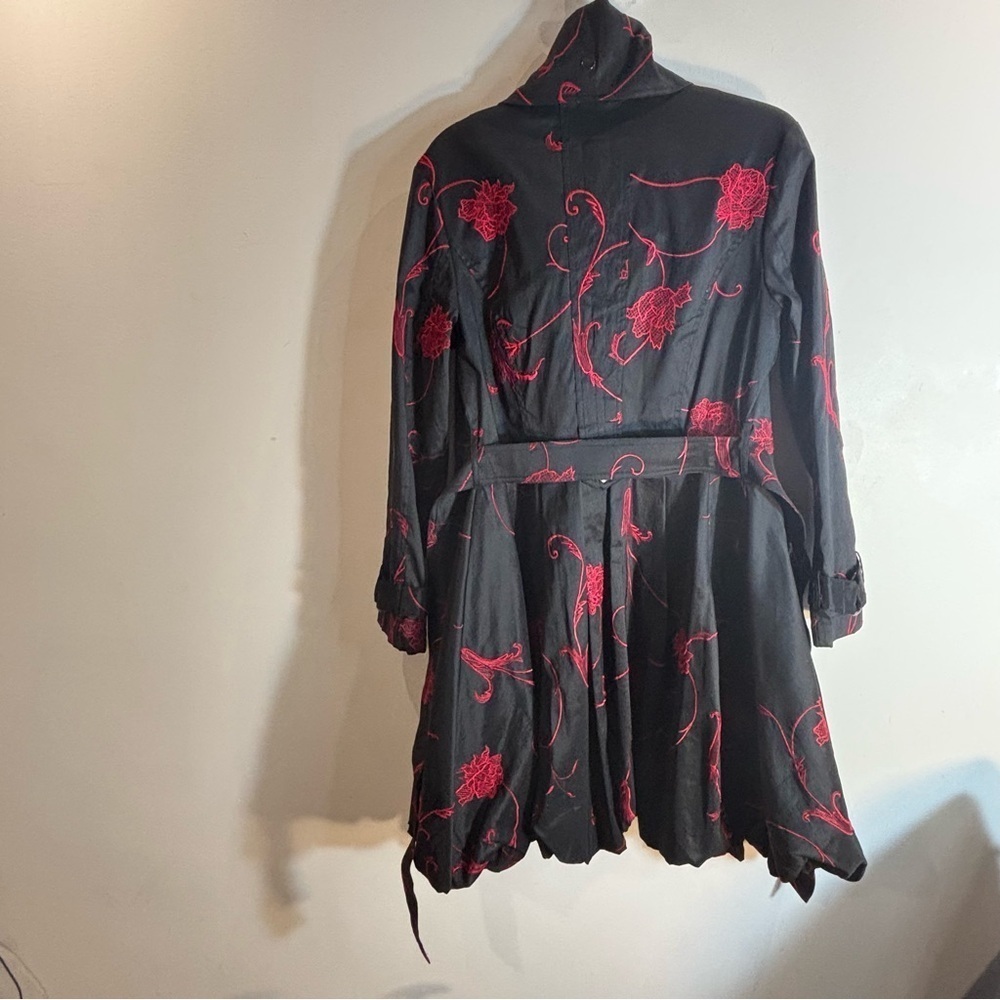 SAMUEL DONG Sz S Jacket Embroidered Roses Funnel Neck Zipper Closure Pockets NEW - Picture 12 of 13